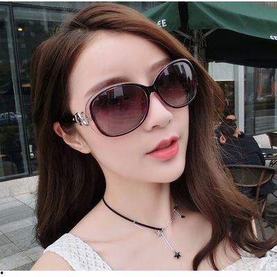 吃瓜眼镜网红,揭秘网络红人的幕后生活