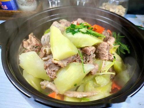 大锅炖兔兔吃瓜网,揭秘吃瓜网背后的美食传奇