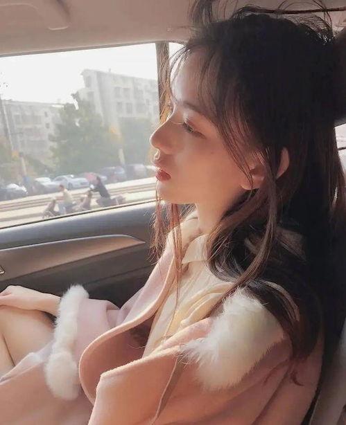 吃瓜女网红头像高清,揭秘吃瓜女网红高清头像背后的魅力