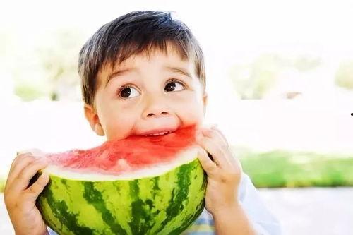 被吃瓜害了的网红,揭秘网络暴力背后的真相