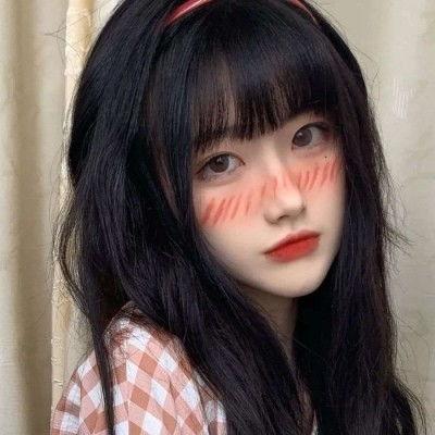 吃瓜抖音网红女两年前,揭秘背后真相与争议”