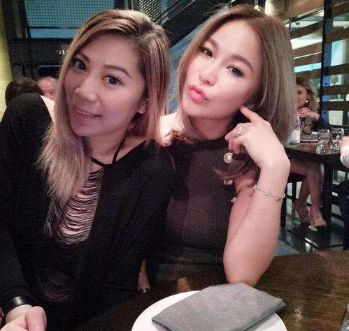 网红女孩吃瓜事件视频