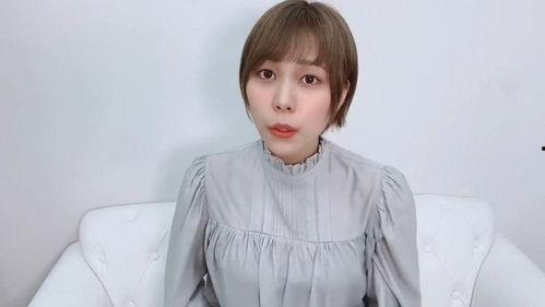 吃瓜女网红三百万粉丝,三百万粉丝背后的吃瓜传奇