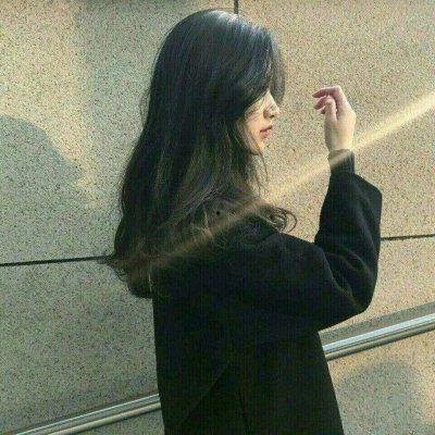 网红吃瓜微信情侣头像,吃瓜表情下的甜蜜互动